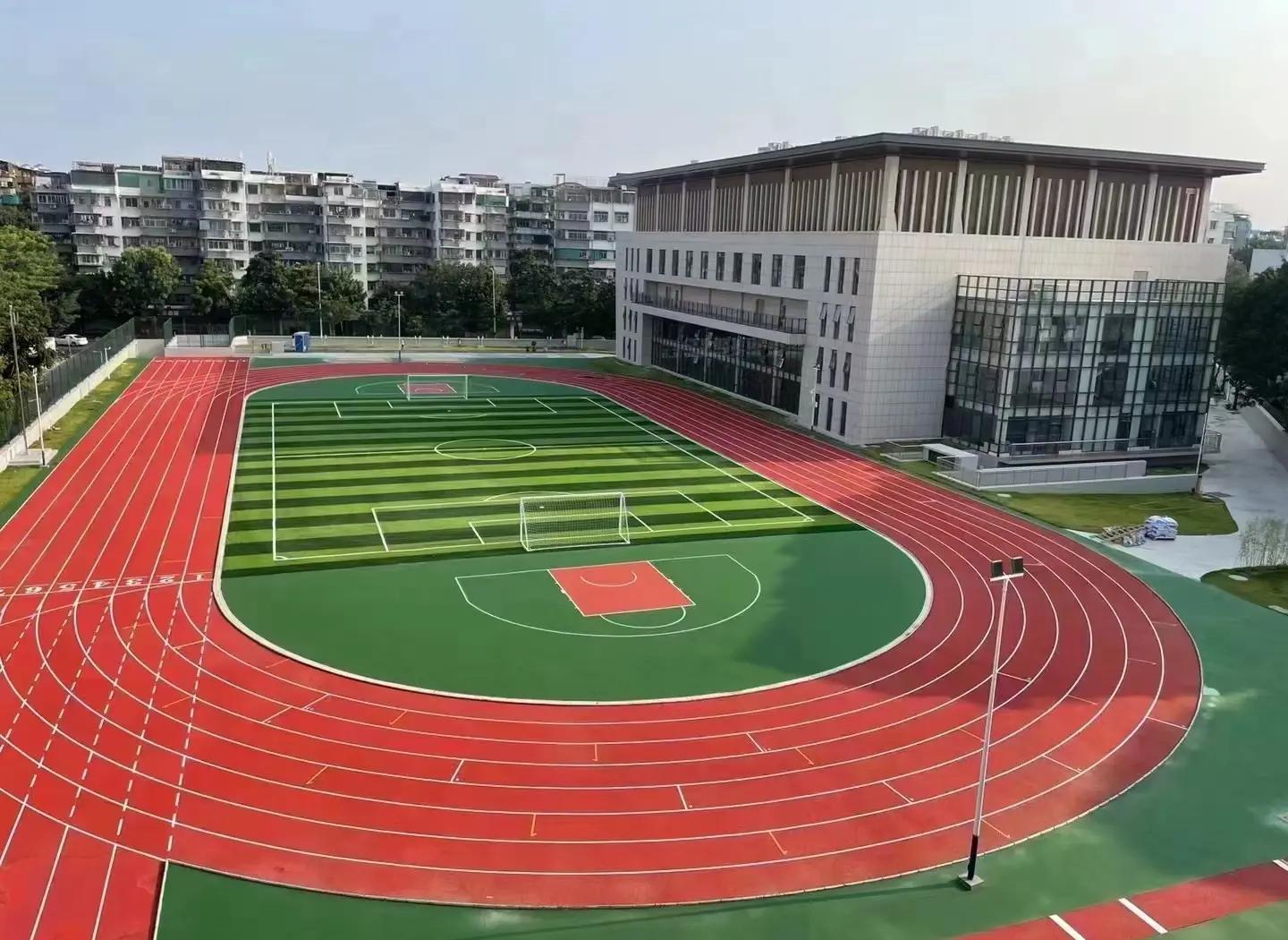 伊春市人造草坪塑胶篮球场 - 一站式服务